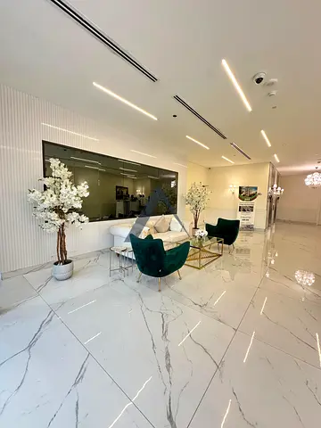 Ready to move| Brand new Clean Spacious 1BR | Park Facing Balcony