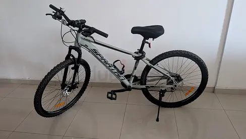 26-inch Mountain Bike - Good Condition, 7 Gears