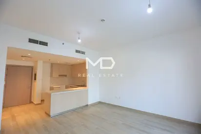 Vacant 2 Bedrooms | Well Maintained | Park View