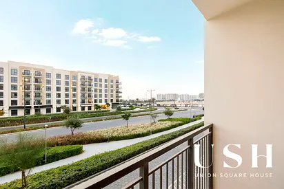 Modern 1 BR | Boulevard Views | Available Now