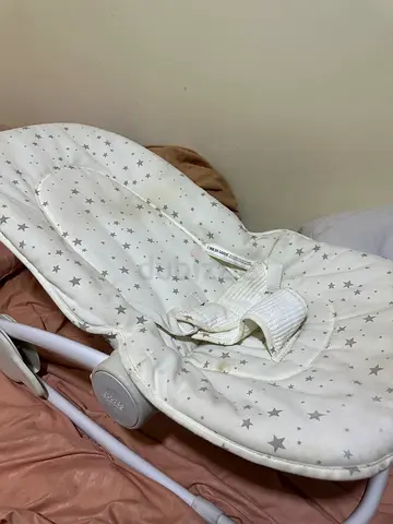 baby cradle / rocker