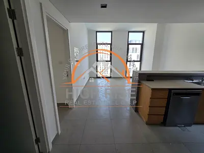 Luxury 1BR | 2 Bathrooms | Full Appliances | Prime Mamsha Location
