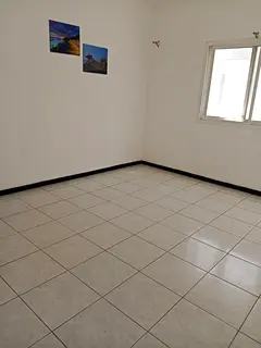 🛏️ Spacious Bedroom 🛋️ Large Living Room 🌅 Balcony 🚿 Bathroom 🍽️ Spacious Kitch