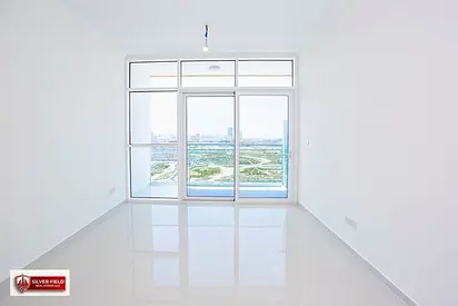 BRIGHT AND SPACIOUS | VACANT | PRIME LOCATION
