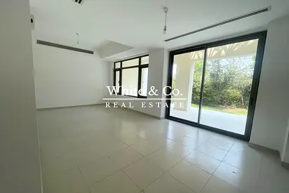 Spacious Type G | Single Row | Landscaped