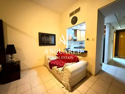Metro-Close Luxury Fully Furnished - Upgraded