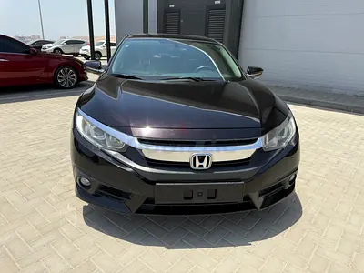 Honda Civic 2017 GCC Specs Full Option - Well Maintained