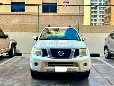 Nissan Pathfinder LE 2009 - Excellent Condition