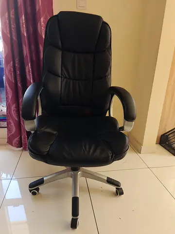 Swivel Office Chair