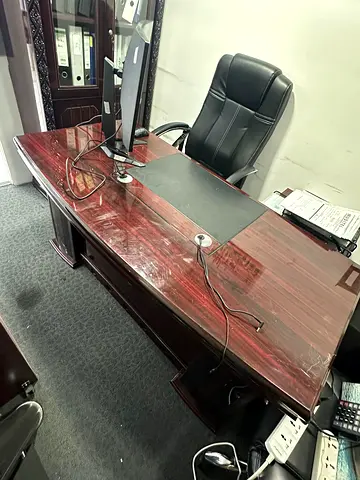 Office desk set