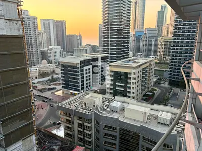 Vacant 1 Bedroom | Chiller Free Apartment