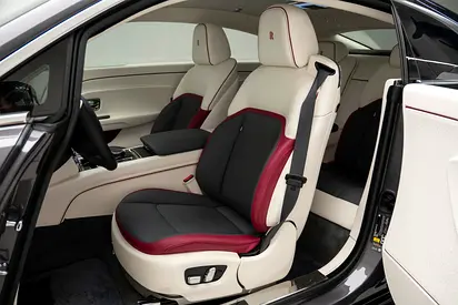 2024 ROLLS-ROYCE SPECTRE — миниатюра 13