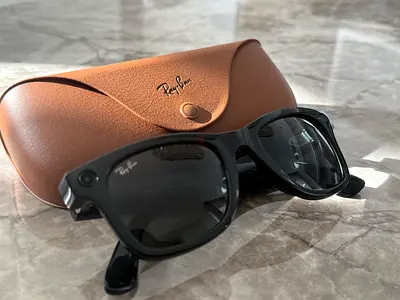 Wayfarer Ray-ban Meta Smart Glasses Black - 2 years Warranty