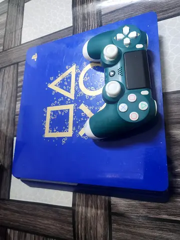PS4 slim limited addition version 12.00 for sale