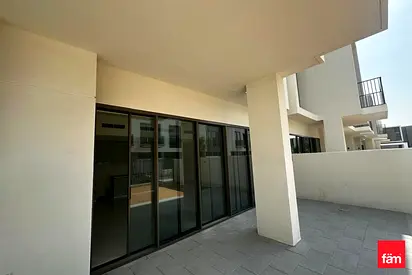 3br Townhouse | Near Pool & Park | Vacant Soon