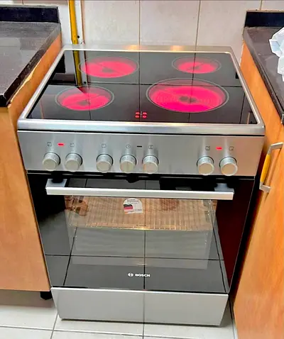 Free Delivery- BOSCH Latest Model 4-Burner Electric Ceramic Cooking Range 60x60 cm