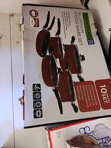 Brand. New Royalford aluminum non stick pfoa free 10 piece cookware