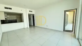 Spacious - Well Maintained - Corner - Vacant