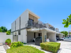 NEW TO MARKET | PARK &amp; POOL BACKING | MUST SEE