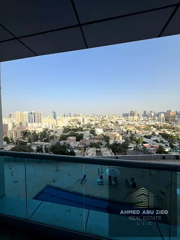 غرفه وصاله للايجار  في كورنيش عجمان | تكييف مجاني | مسبح | باركن مجاني | جيم | جاكوزي | ساونا | موقع مميز | اطلاله مفتوحه