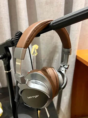Used beyerdynamic Over-Ear Headphones – Good Condition