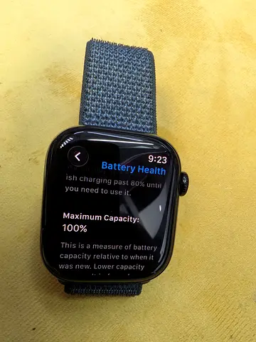 Apple Watch Series10 (Good Condition) - 100% Battery Health