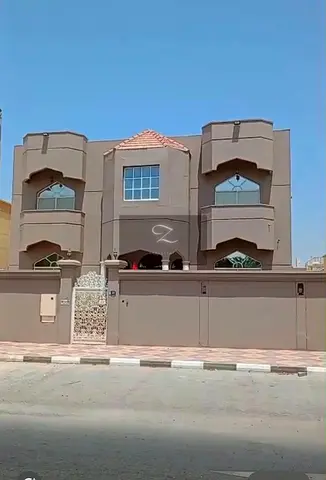 🏡 For sale: Luxury villa in Al-Ramaiqiya 🏡