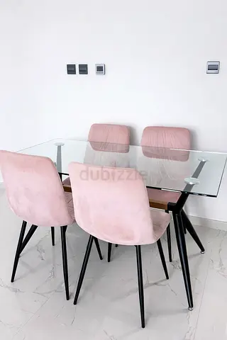 DINNING SET WITH CHAIRS