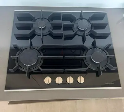 Miele built in Gas Cooktop 4 Burner 60cm black look Exellent Condition
