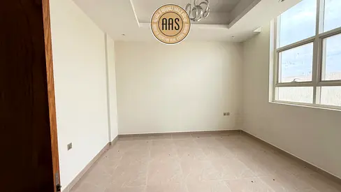 Luxurious 5BR Villa with Hall Majlis Wardrobes Maidroom in Tilal city