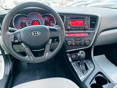 2010 KIA K5 照片 10