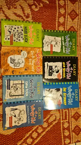 Diary of a Wimpy Kid book bundle - 7 paperback novels