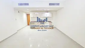 Specious Studio Apartment || Opposite Sahara Mall || Wardrobes || Family Building || Ready To Move