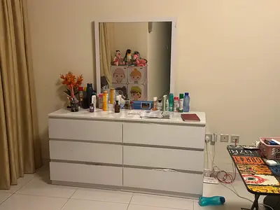 Dressing table huge size