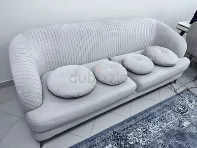 3 seater sofa - new condition
