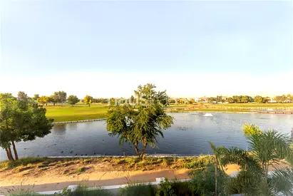 Architectural Elegance | Tranquil Surroundings