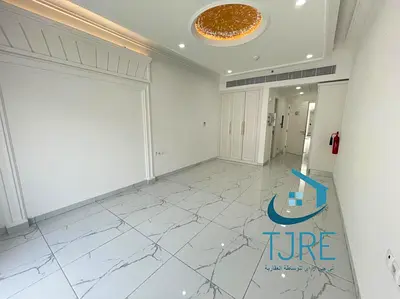Spacious Studio | Fully Fitted Kitchen | Prime Location | READY TO MOVE