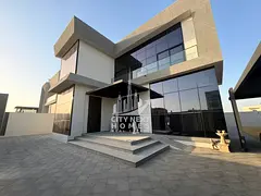 Modern 5Br Villa | Hall | Majlis | Maid Room