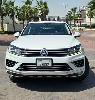2018 Volkswagen Touareg SEL | GCC Specs | Accident Free In Pristine Condition