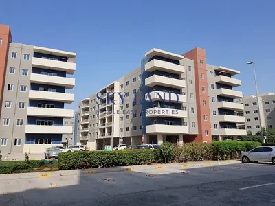 Spacious Type A | 2 Bedroom + Storage | Great Deal!