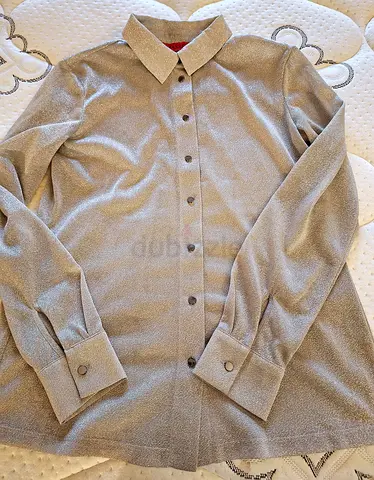 Original Max and Co shimmering shirt