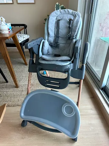 Maxi Cosi baby high chair