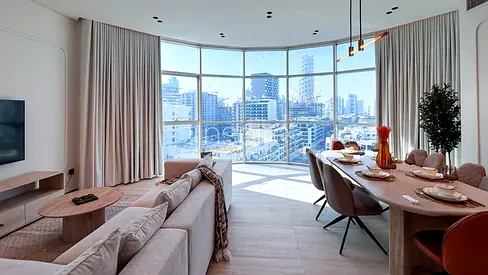 Upgraded | Fully Furnished 2BR | Premium Finish