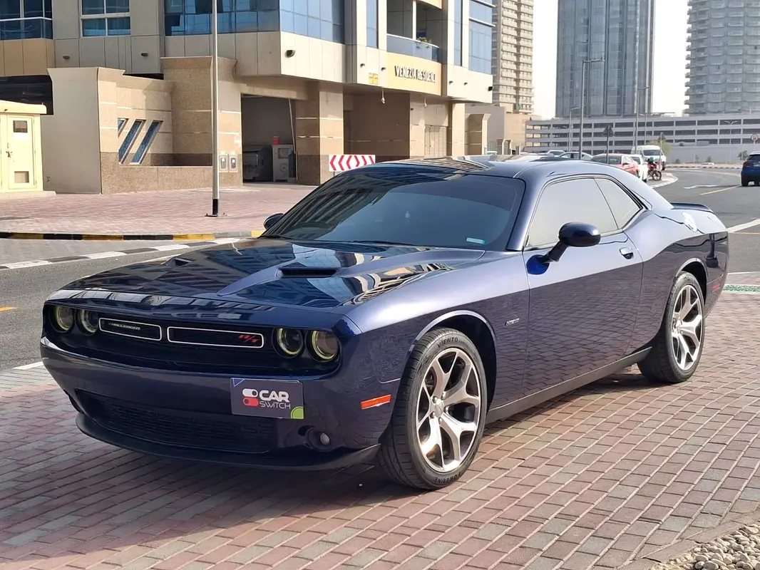 Dodge Challenger 2016 — photo 1 of 15