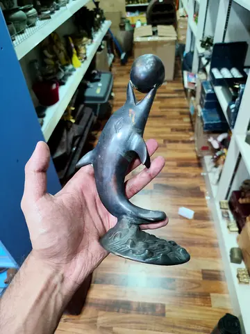Brass Dolphin Figurine Balancing a Sphere - Vintage Decorative Collectible 20cm tall