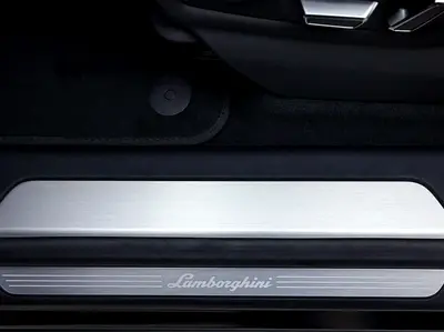 صورة مصغرة 18 لـ 2022 Lamborghini URUS