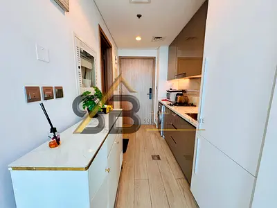 Lavish and High Quality Furnished Studio with Burj Khalifa View