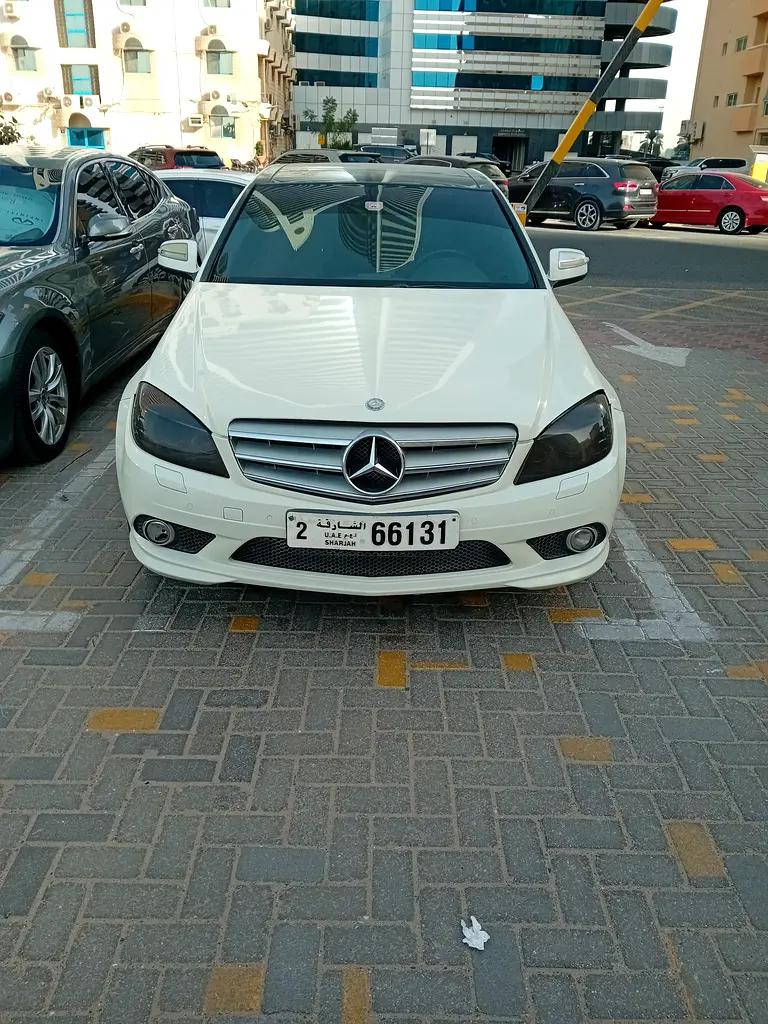 Mercedes-Benz C-Class 2008 — photo 1 of 5