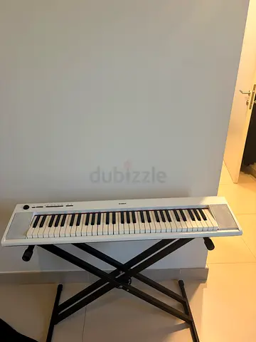 Yamaha 61-Key Portable Digital Piano with Stand - Good Condition
