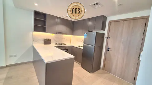 Ready To Move 2bhk Flat Available With Chiller Free And Kitchen Appliances